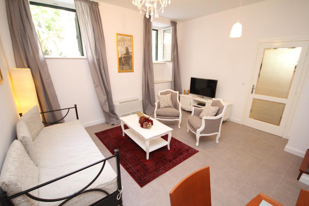 Dolce Apartmán *